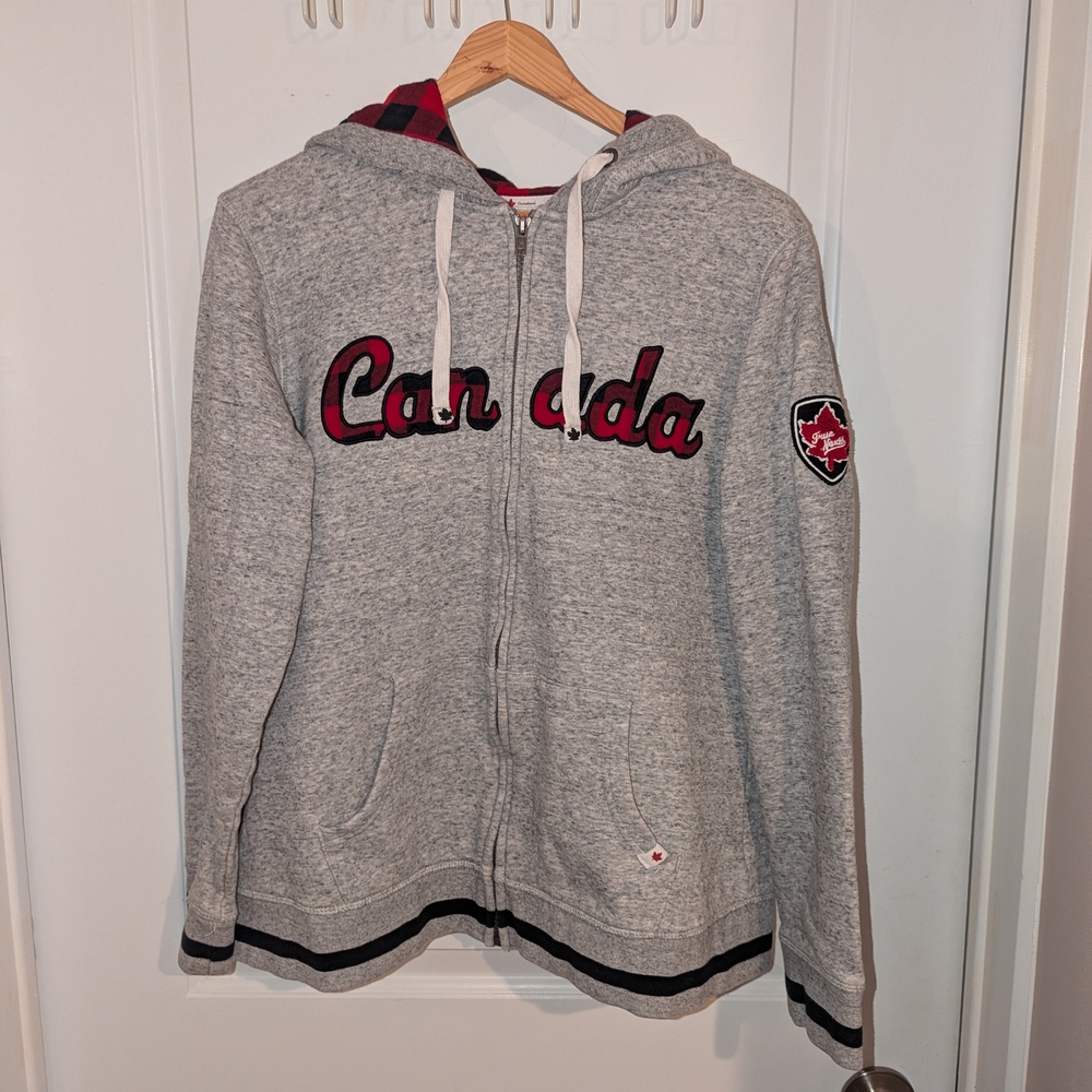 ⭐3 For $20⭐ Gray Canada Hoodie with Red Flannel Accents